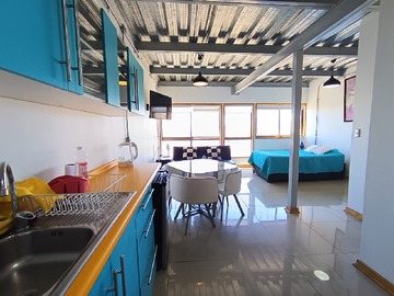Departamento en arriendo mensual en Dieciocho, Cerro Monjas, Valparaíso - 1 dormitorio, 1 baño