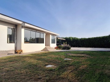 Terreno en venta en Parcela de 5.528 mts. 2, con Casa Familiar (126928), Calera de Tango - 4 dormitorios, 4 baños