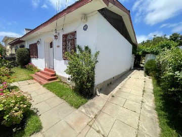 Casa en venta en Amplia Casa Ideal para Familias Grandes (135135), Quilpué - 3 dormitorios, 2 baños