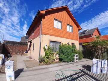 Casa en venta en Casa esquina bicentenario, Talca - 3 dormitorios, 2 baños