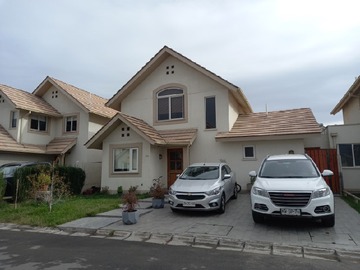 Casa en venta en Barrio alto sacramento, Buin - 4 dormitorios, 3 baños