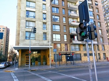 Departamento en venta en Departamento primer piso en Carmen / Marin (171684), Santiago - 2 dormitorios, 2 baños