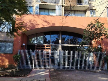 Departamento en venta en Avenida Brasil 875, Santiago - 3 dormitorios, 2 baños