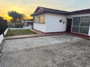 Casa en arriendo mensual en Avenida Los Perales, La Serena - 6 dormitorios, 3 baños