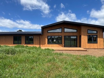 Casa en venta en Pitrufquén, Pitrufquén - 4 dormitorios, 4 baños