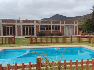 Casa en arriendo mensual en Bellavista, La Serena - 4 dormitorios, 3 baños