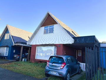 Oficina en arriendo mensual en Casa Oficina con Excelente Conectividad (175703), Puerto Montt - 3 dormitorios, 3 baños