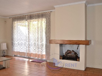 Casa en venta en Casa Moderna con Excelente Conectividad (168387), Ñuñoa - 3 dormitorios, 2 baños