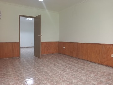 Casa en arriendo mensual en Sector paulina con gran avenida, la cisterna, La Cisterna - 2 dormitorios, 1 baño