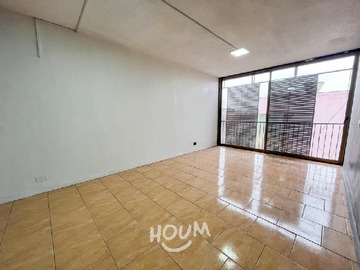 Departamento en arriendo mensual en San Ignacio de Loyola, Santiago - 3 dormitorios, 2 baños