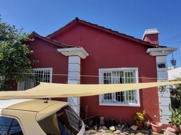 Casa en venta en Cercano a estación de metro vivaceta, Conchalí - 4 dormitorios, 1 baño