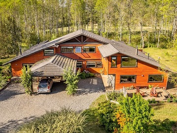 Casa en venta en Vendo espectacular propiedad ideal inversión, pucon, Pucón - 9 dormitorios, 7 baños