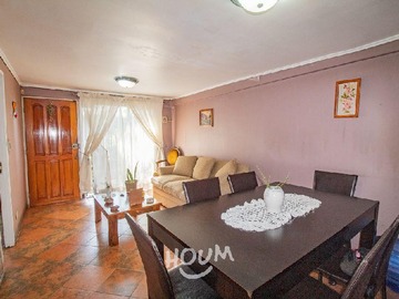 Casa en venta en Lago General Carrera, Pudahuel - 5 dormitorios, 3 baños