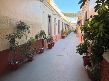 Casa en venta en Santo domingo 2752, Santiago - 3 dormitorios, 1 baño