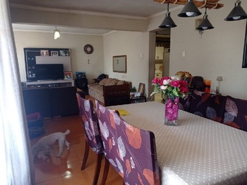 Casa en venta en Lo Espina 92, El Bosque, Región Metropolitana de Santiago 8010000, Chile, El Bosque - 6 dormitorios, 1 baño
