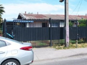 Casa en venta en Av tres poniente y san jose, Maipú - 3 dormitorios, 1 baño