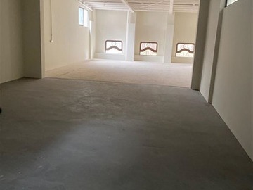 Oficina en arriendo mensual en Bellavista con patronato, Recoleta - 2 dormitorios, 3 baños