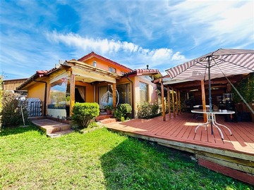 Casa en venta en Jardines del Lago, Valparaíso - 3 dormitorios, 3 baños