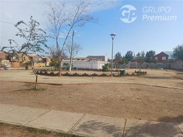 Casa en arriendo mensual en conjunto las araucarias II, Quillota - 3 dormitorios, 1 baño