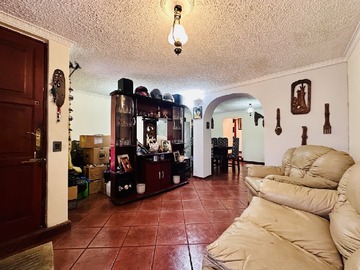 Casa en venta en Segunda transversal / primo de rivera, Maipú - 3 dormitorios, 2 baños