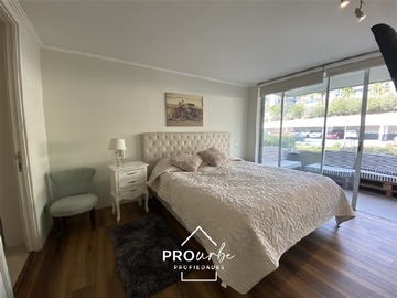 Departamento en arriendo mensual en San Carlos de Apoquindo - Carlos Peña Otaegui, Las Condes - 2 dormitorios, 2 baños