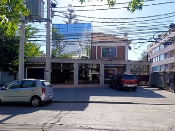 Terreno Industrial en venta en Diagonal oriente e irarrazaval, Ñuñoa