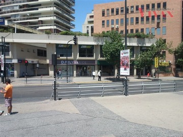 Local Comercial en arriendo mensual en Metro Tobalaba, Providencia - 2 baños