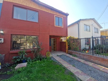 Casa en venta en Avda. Los libertadores 819, El Monte - 3 dormitorios, 1 baño