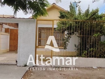 Casa en arriendo mensual en El llano, cerca de hospital, Av alessandri, Coquimbo - 8 dormitorios, 3 baños