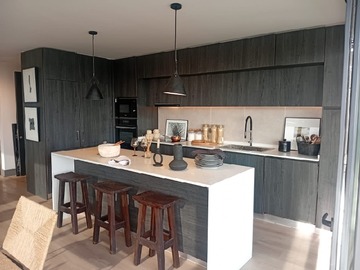 Departamento en venta en Avenida las condes, Las Condes - 3 dormitorios, 3 baños