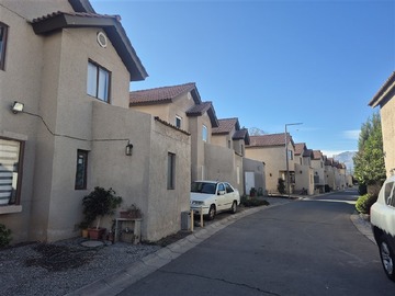 Casa en venta en calle larga, Calle Larga - 3 dormitorios, 3 baños
