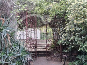 Sitio en venta en Jose Arrieta, Peñalolén