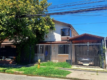 Casa en venta en Primo de rivera con german riesco, Maipú - 5 dormitorios, 4 baños