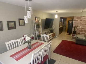 Casa en venta en Villa carlos droguett, Talagante - 4 dormitorios, 2 baños