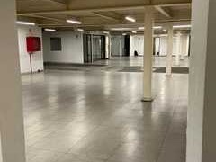 Oficina en arriendo mensual en Local u oficina en privilegiado sector (180015), Santiago - 10 baños