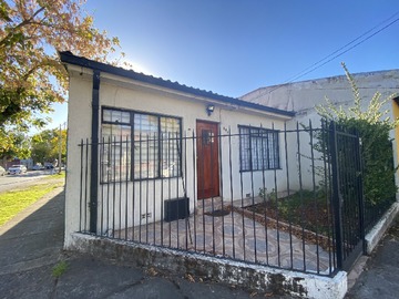 Casa en arriendo mensual en A solo 5 cuadras de plaza de Armas, Chillán - 3 dormitorios, 1 baño