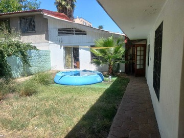 Casa en venta en Metro, Amplio Jardin, Los 3 Antonios (148349), Ñuñoa - 5 dormitorios, 2 baños