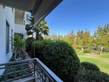 Departamento en venta en Conectividad y entorno tranquilo (171056), Las Condes - 3 dormitorios, 3 baños