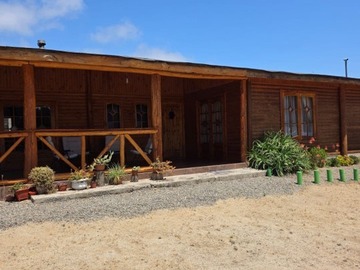 Casa en venta en Sector Campiche, Puchuncaví - 4 dormitorios, 2 baños