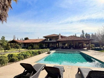 Casa en arriendo mensual en Lujo y confortabilidad en exclusivo condo Golf (177267), Talagante - 6 dormitorios, 6 baños