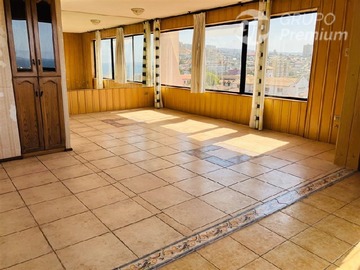 Departamento en venta en Traslaviña, Viña del Mar - 3 dormitorios, 3 baños