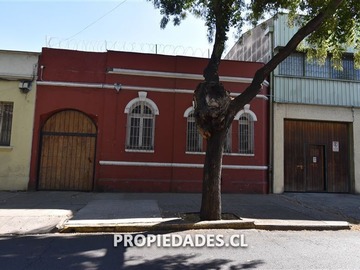 Oficina en arriendo mensual en Serrano / Coquimbo, Santiago - 2 dormitorios, 1 baño