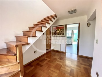 Casa en venta en Padre hurtado norte / paul harris, Las Condes - 4 dormitorios, 2 baños