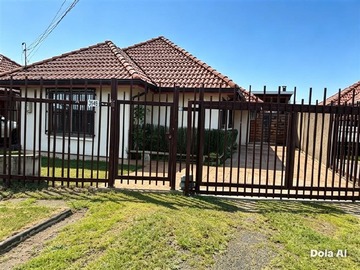 Casa en venta en Valles del Country, Talca - 3 dormitorios, 3 baños