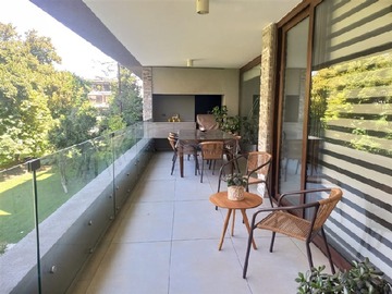 Departamento en venta en Vende depto moderno 4d 3b 2e 1b en condominio. La dehesa, Lo Barnechea - 4 dormitorios, 3 baños