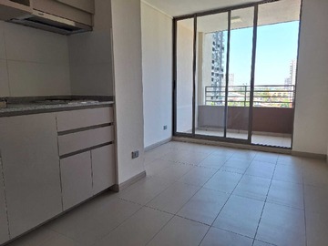 Departamento en arriendo mensual en Seminuevo, Metro Lo Ovalle (97595), La Cisterna - 1 dormitorio, 1 baño