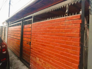 Casa en venta en Linda casa/Monseñor Vives/La Florida (168104), La Florida - 2 dormitorios, 1 baño
