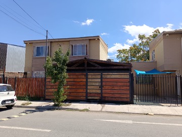 Casa en venta en Amplia Casa Calle la Frontera, Luis Duran Lampa - 4 dormitorios, 1 baño