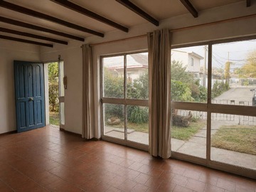 Casa en venta en {"Error":"Could Not Find A Suitable Tls Ca Ce (173387), La Reina - 3 dormitorios, 3 baños