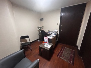 Oficina en venta en Amplia oficina de 71 m2 Agustinas/Ahumada (100322), Santiago - 2 dormitorios, 2 baños
